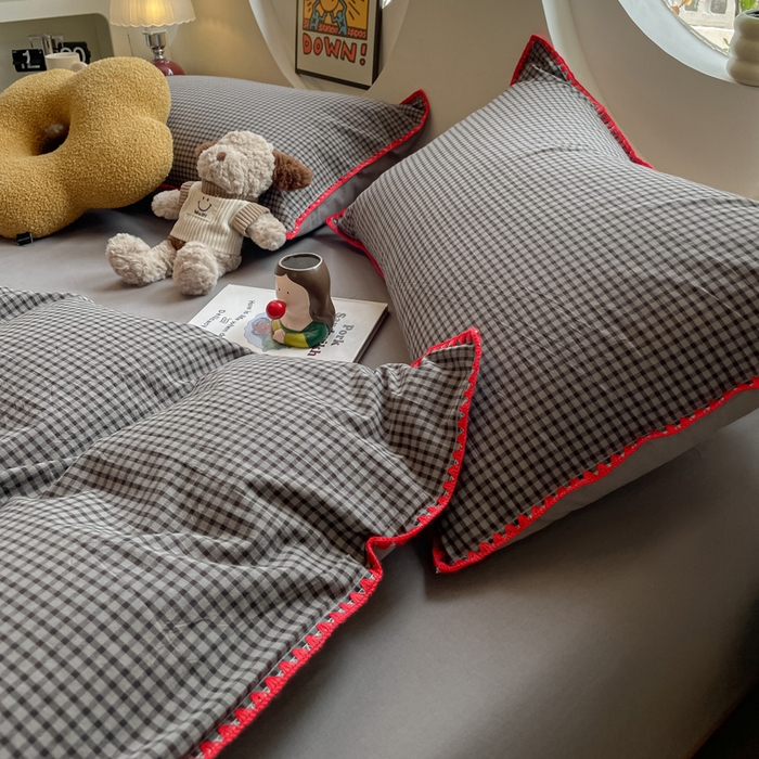 91家纺网 家纺一手货源 找家纺 雅居纺2025新款贝壳边色织水洗棉四件套 灰小格