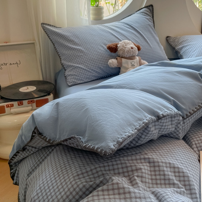 91家纺网 家纺一手货源 找家纺 雅居纺2025新款贝壳边色织水洗棉四件套 雾蓝格