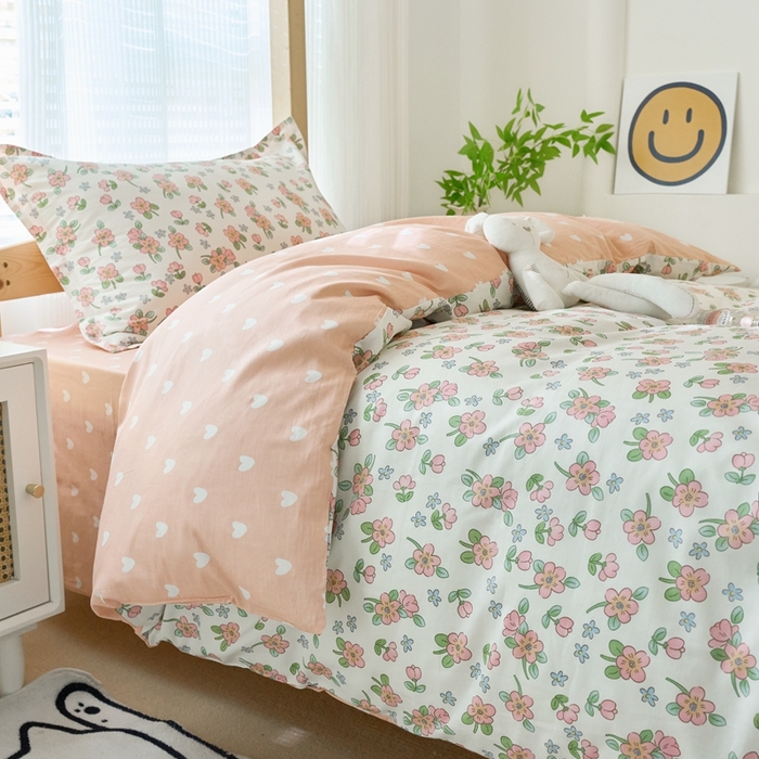 91家纺网 家纺一手货源 找家纺 珂博家纺 2025新款12868全棉纯棉小清新印花学生宿舍上下铺三件套 世外桃源