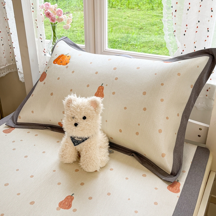 91家纺网 家纺一手货源 找家纺 雅居纺2025新款A类加厚三明治底绣花冰藤席  万事不南