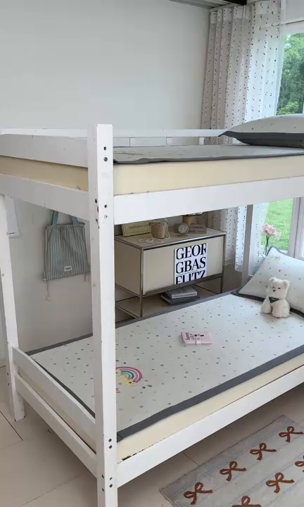 91家纺网 家纺一手货源 找家纺 雅居纺2025新款A类加厚三明治底绣花冰藤席  七彩虹