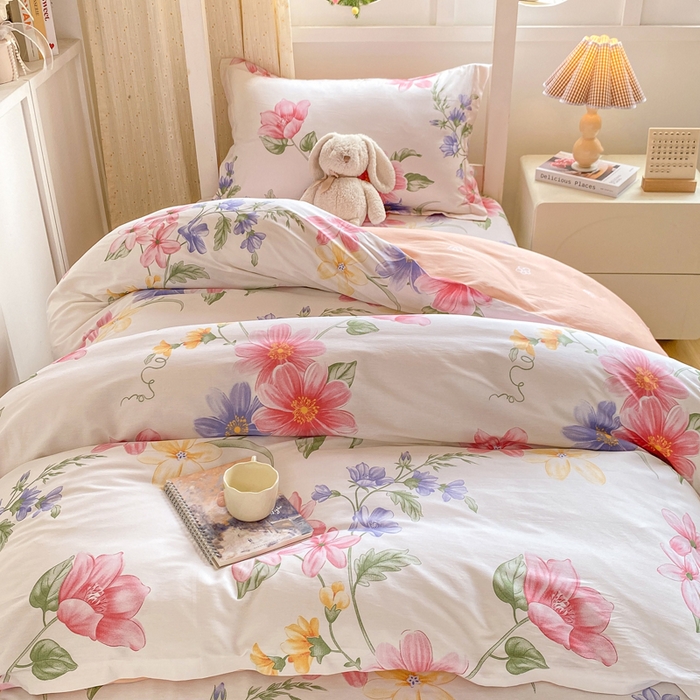 91家纺网 家纺一手货源 找家纺 朵安2025新款全棉印花学生三件套 花雅图