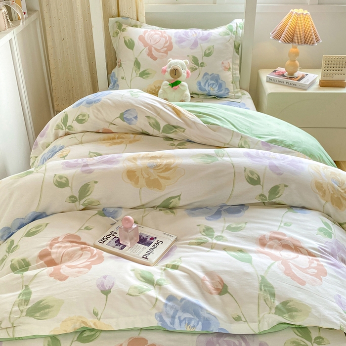 91家纺网 家纺一手货源 找家纺 朵安2025新款全棉印花学生三件套 玫瑰花海