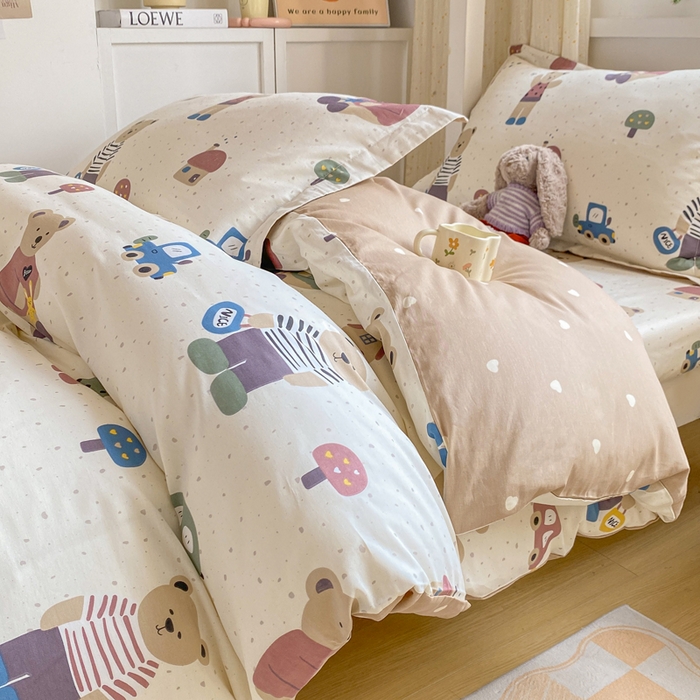 91家纺网 家纺一手货源 找家纺 朵安2025新款全棉印花学生三件套 小熊家园