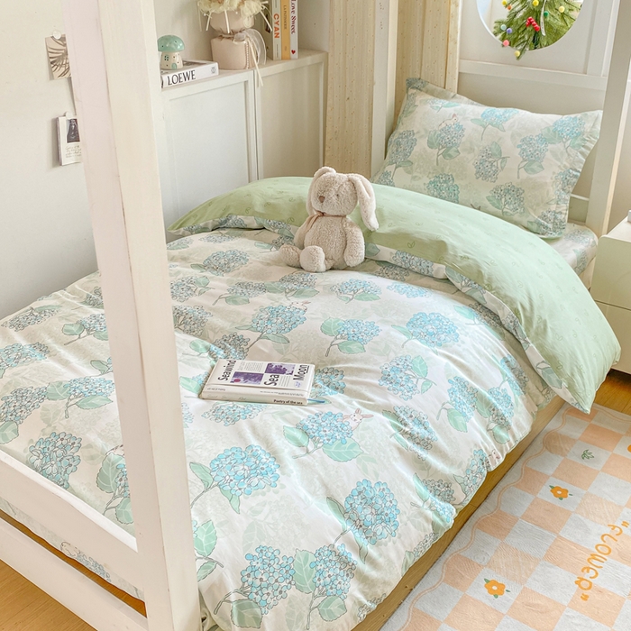 91家纺网 家纺一手货源 找家纺 朵安2025新款全棉印花学生三件套 绣球花语