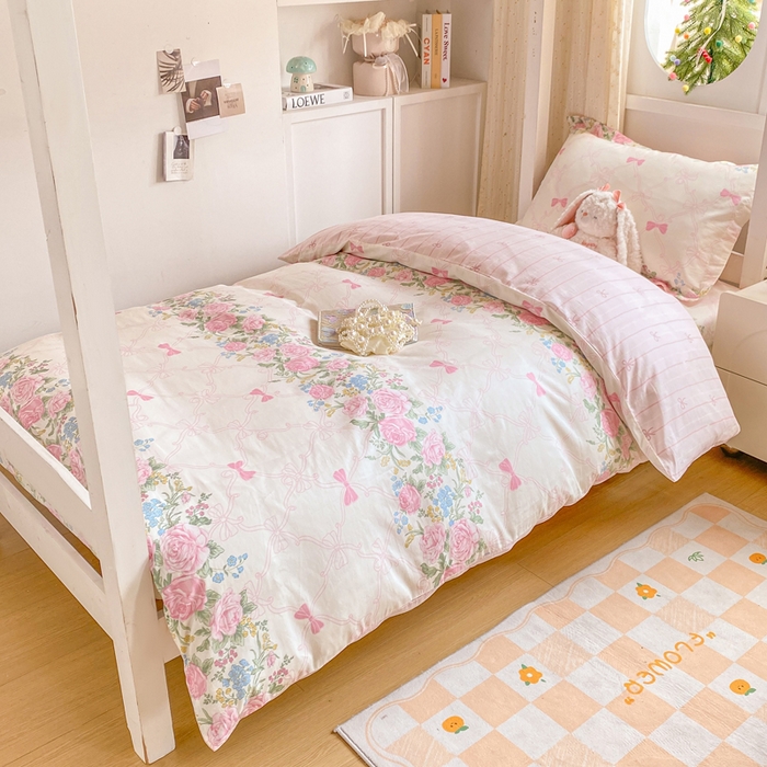 91家纺网 家纺一手货源 找家纺 朵安2025新款全棉印花学生三件套 仲夏美梦