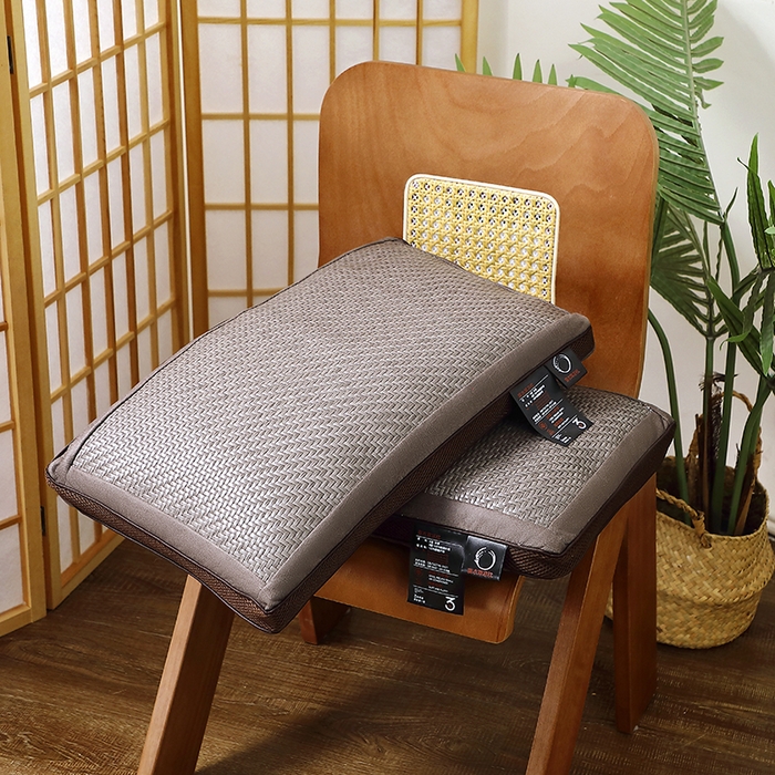 91家纺网 家纺一手货源 找家纺 雅晨枕芯工厂店 2025新款夏季清凉冰藤薰衣草甜荞麦枕头枕芯 苦荞枕-灰色