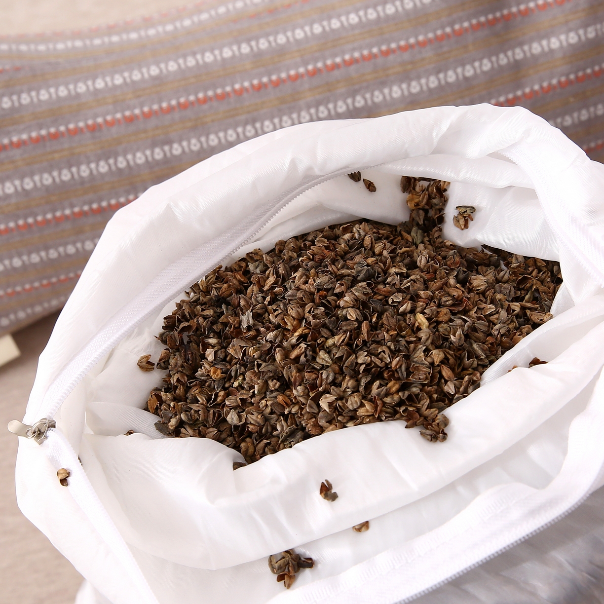 91家纺网 家纺一手货源 找家纺 （总）珍贝2025新款3D条纹菱形荞麦枕