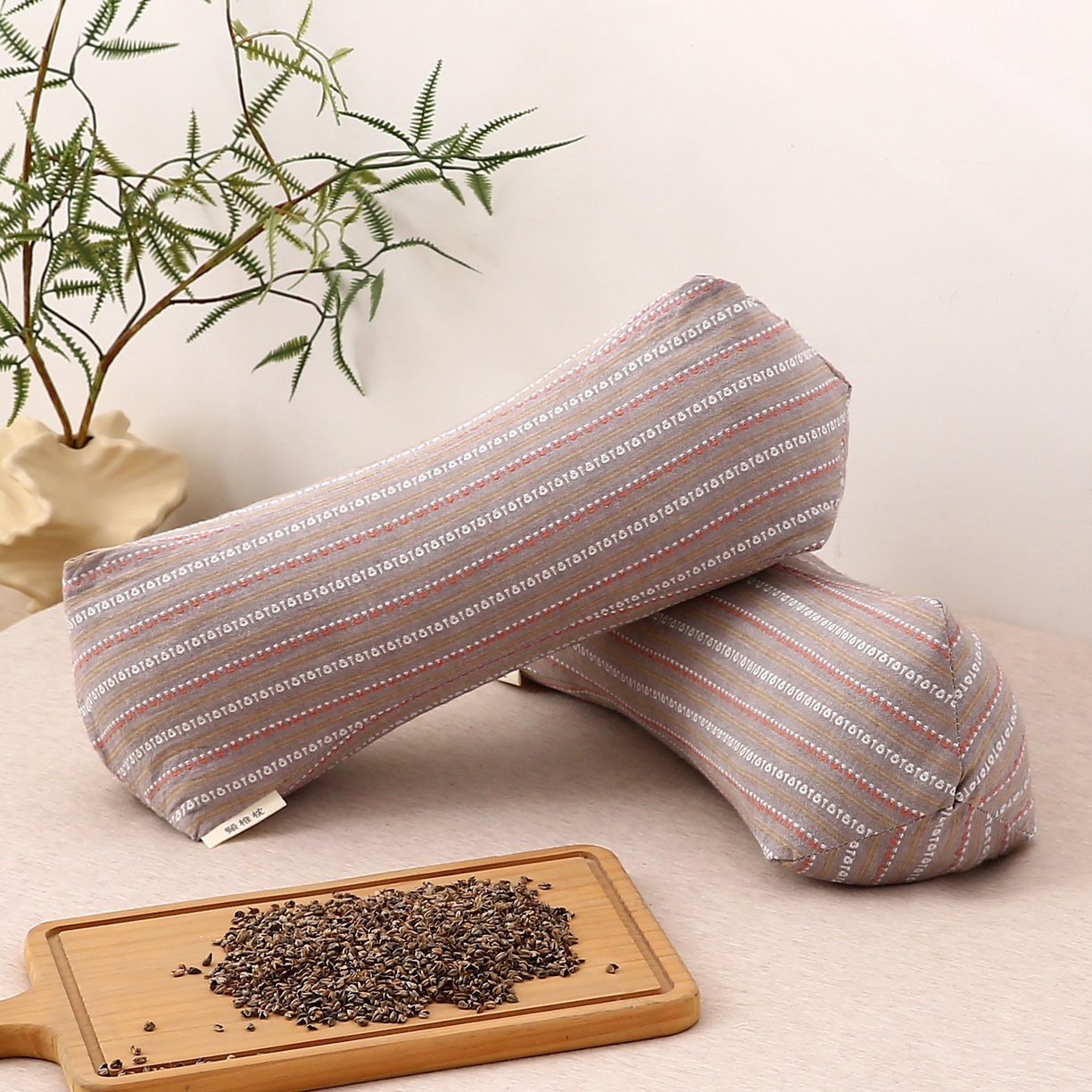 91家纺网 家纺一手货源 找家纺 （总）珍贝2025新款3D条纹菱形荞麦枕