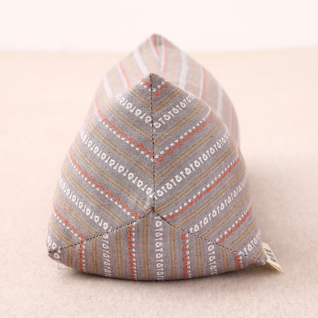 91家纺网 家纺一手货源 找家纺 （总）珍贝2025新款3D条纹菱形荞麦枕