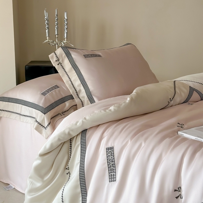 91家纺网 家纺一手货源 找家纺 （总）咏绒家纺2025新款60S奥地利兰精天丝绣花四件套千鸟格-克洛伊