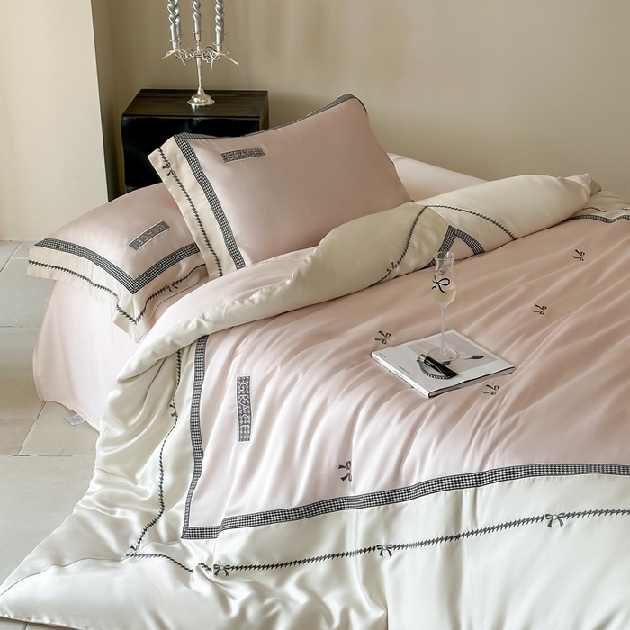 91家纺网 家纺一手货源 找家纺 （总）咏绒家纺2025新款60S奥地利兰精天丝绣花四件套千鸟格-克洛伊