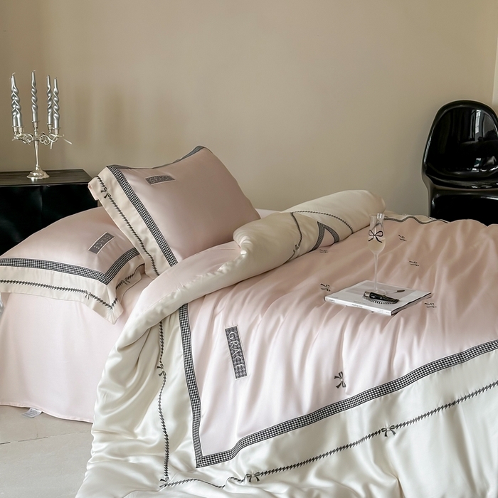 91家纺网 家纺一手货源 找家纺 （总）咏绒家纺2025新款60S奥地利兰精天丝绣花四件套千鸟格-克洛伊