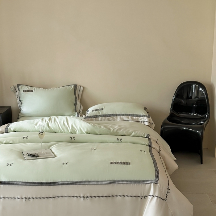 91家纺网 家纺一手货源 找家纺 咏绒家纺2025新款60S奥地利兰精天丝绣花四件套千鸟格-克洛伊 克洛伊-绿