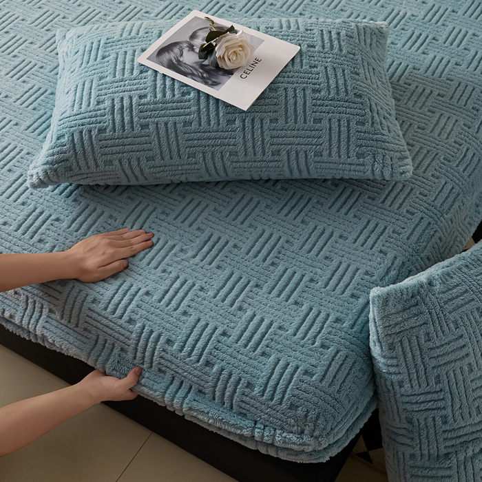 91家纺网 家纺一手货源 找家纺 欧邦2025新款提花舒棉绒塔芙绒床笠跨境-场景一 半岛蓝