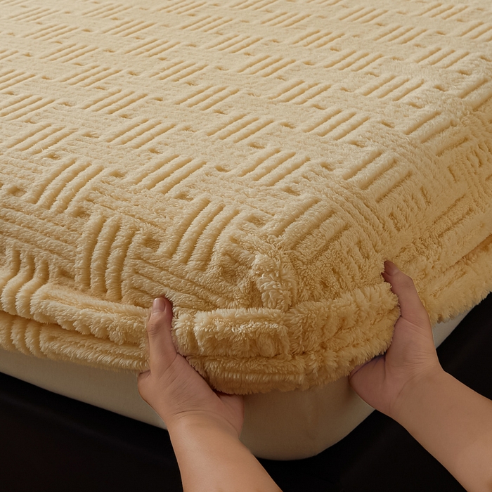 91家纺网 家纺一手货源 找家纺 欧邦2025新款提花舒棉绒塔芙绒床笠跨境-场景一 稻香黄