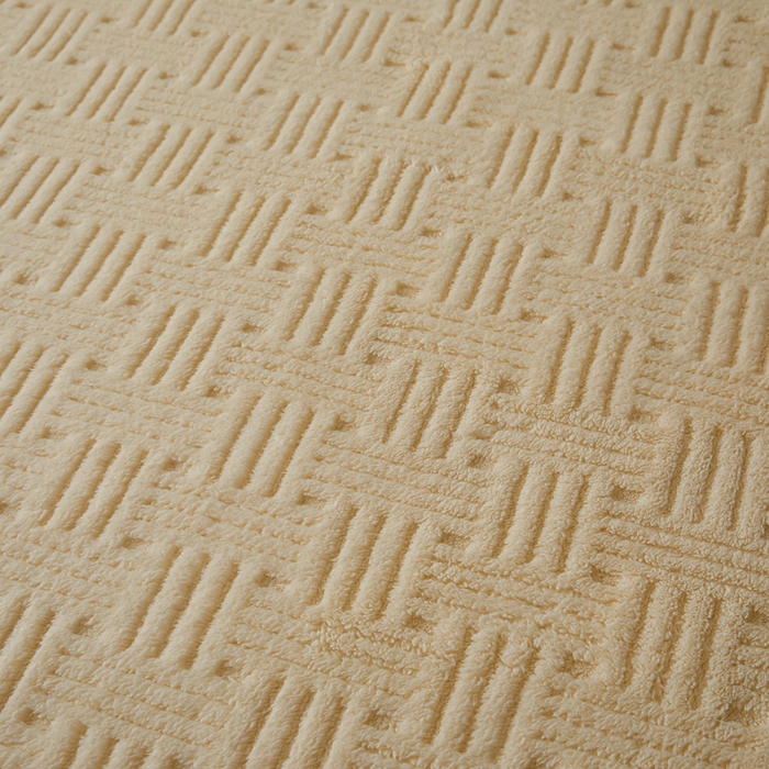 91家纺网 家纺一手货源 找家纺 欧邦2025新款提花舒棉绒塔芙绒床笠跨境-场景一 暖米杏