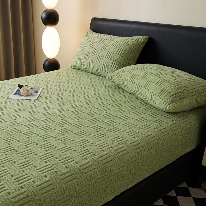 91家纺网 家纺一手货源 找家纺 欧邦2025新款提花舒棉绒塔芙绒床笠跨境-场景一 青木绿