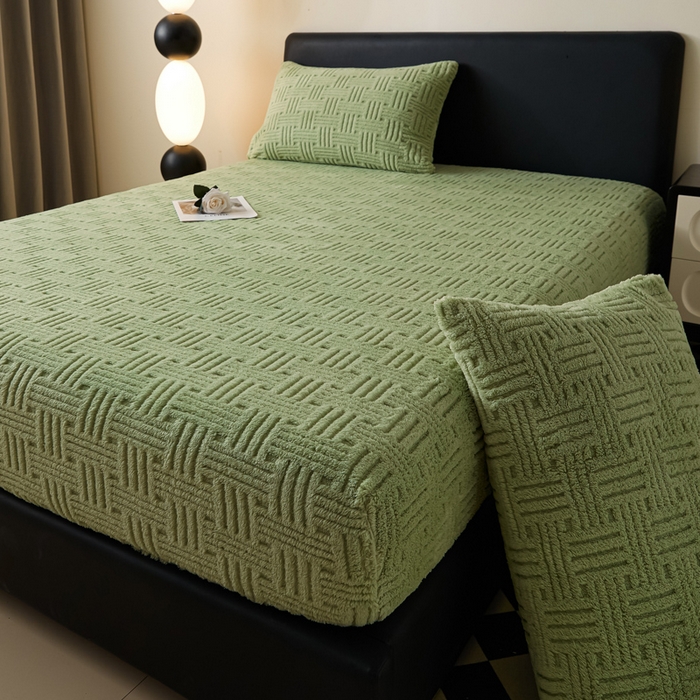 91家纺网 家纺一手货源 找家纺 欧邦2025新款提花舒棉绒塔芙绒床笠跨境-场景一 青木绿