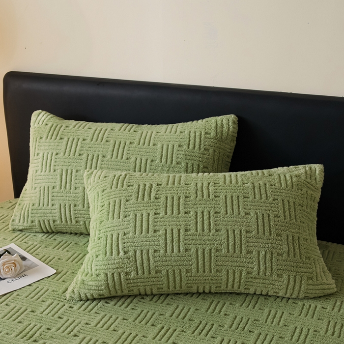 91家纺网 家纺一手货源 找家纺 欧邦2025新款提花舒棉绒塔芙绒床笠跨境-场景一 青木绿