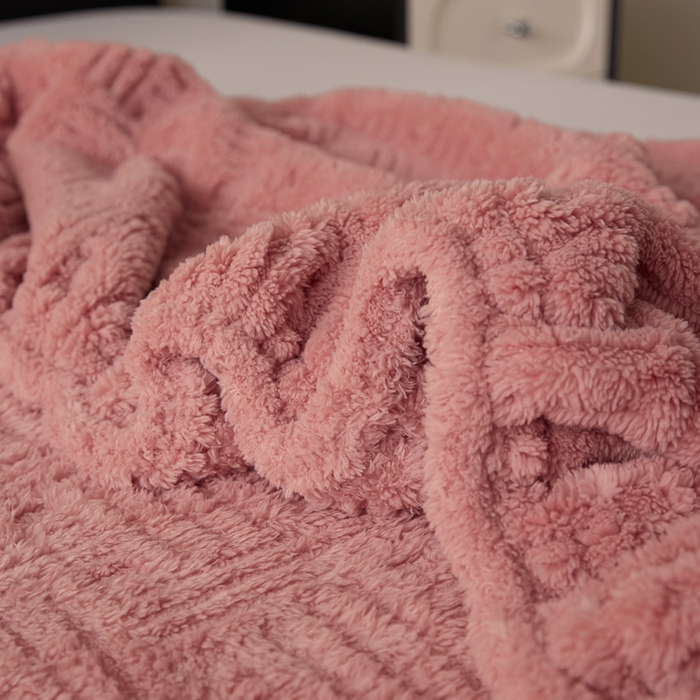 91家纺网 家纺一手货源 找家纺 欧邦2025新款提花舒棉绒塔芙绒床笠跨境-场景一 桃粉色