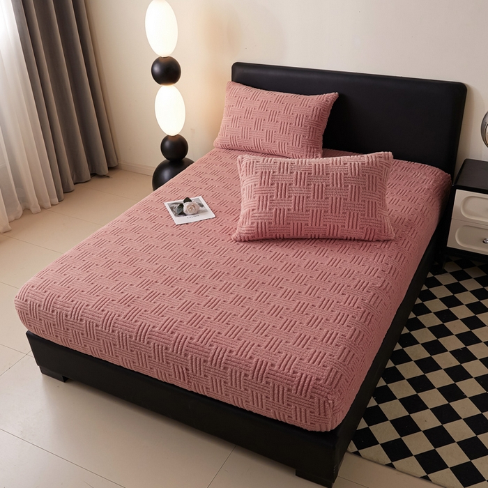 91家纺网 家纺一手货源 找家纺 欧邦2025新款提花舒棉绒塔芙绒床笠跨境-场景一 桃粉色