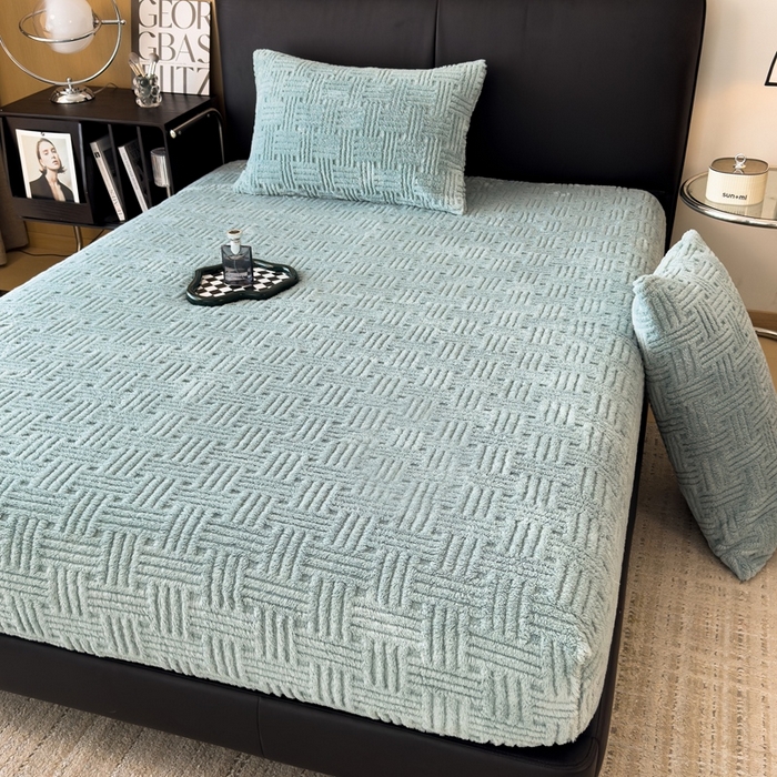 91家纺网 家纺一手货源 找家纺 欧邦2025新款提花舒棉绒塔芙绒床笠跨境-场景二 床笠款-半岛蓝