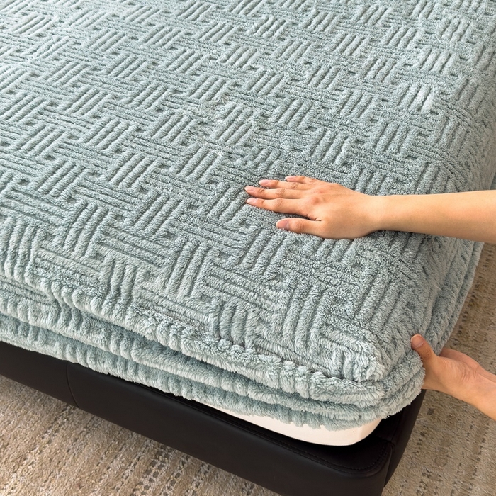 91家纺网 家纺一手货源 找家纺 欧邦2025新款提花舒棉绒塔芙绒床笠跨境-场景二 床笠款-半岛蓝