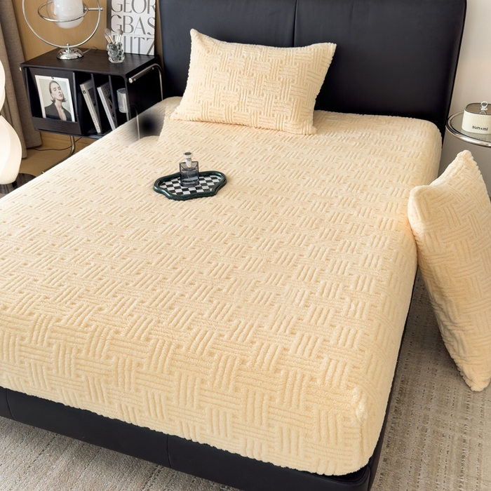 91家纺网 家纺一手货源 找家纺 欧邦2025新款提花舒棉绒塔芙绒床笠跨境-场景二 床笠款-稻香黄