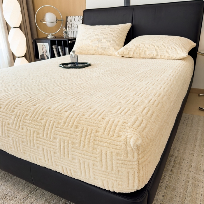 91家纺网 家纺一手货源 找家纺 欧邦2025新款提花舒棉绒塔芙绒床笠跨境-场景二 床笠款-暖米杏