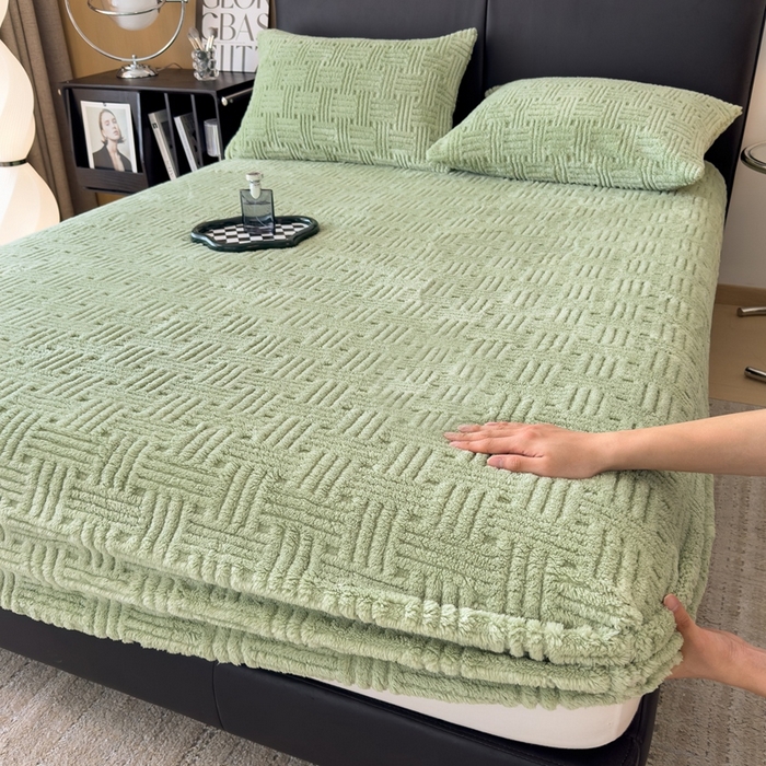 91家纺网 家纺一手货源 找家纺 欧邦2025新款提花舒棉绒塔芙绒床笠跨境-场景二 床笠款-青木绿