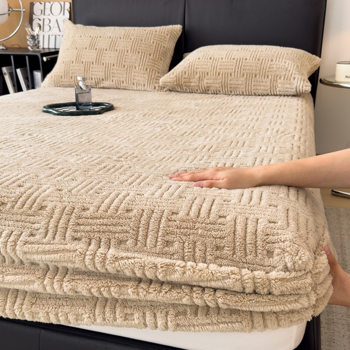 91家纺网 家纺一手货源 找家纺 欧邦2025新款提花舒棉绒塔芙绒床笠跨境-场景二 床笠款-深卡其