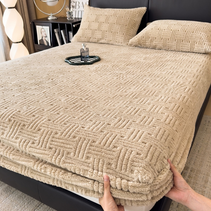 91家纺网 家纺一手货源 找家纺 欧邦2025新款提花舒棉绒塔芙绒床笠跨境-场景二 床笠款-深卡其