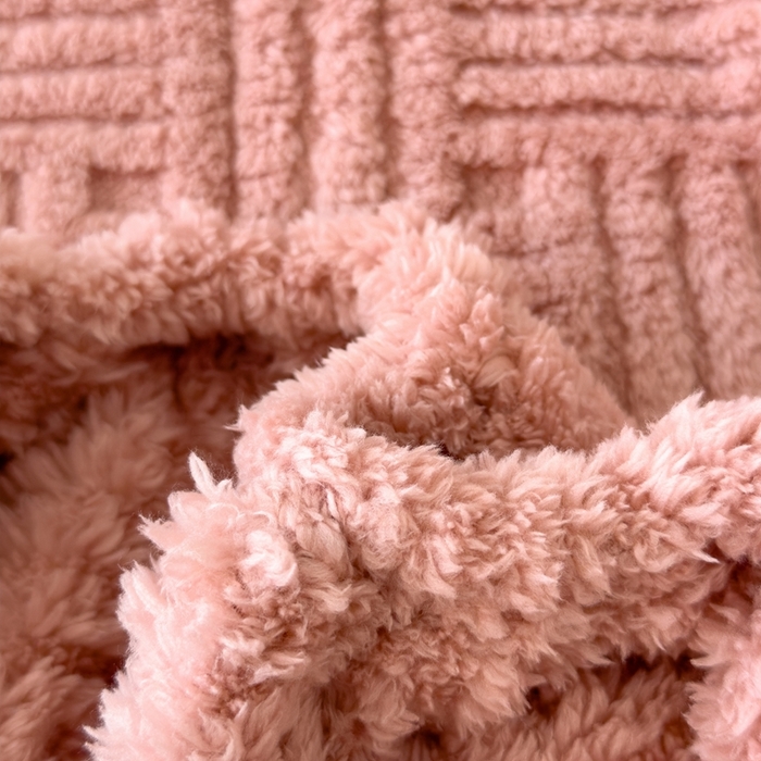 91家纺网 家纺一手货源 找家纺 欧邦2025新款提花舒棉绒塔芙绒床笠跨境-场景二 床笠款-桃粉