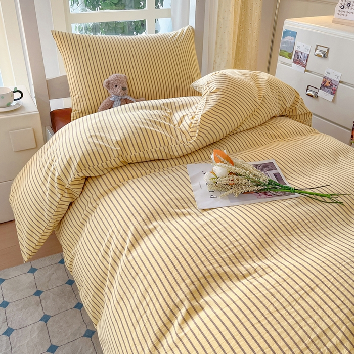 91家纺网 家纺一手货源 找家纺 柠萌家居 2025年最新款学生宿舍全棉无印风A类良品宿舍上下铺三件套 黄咖条