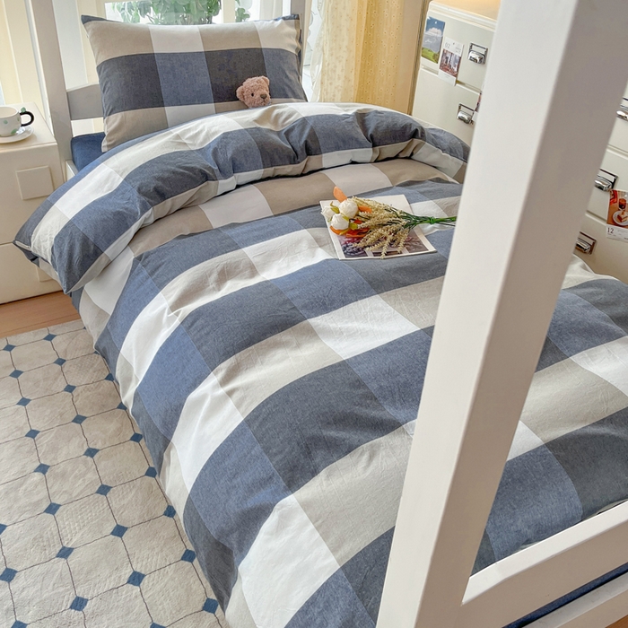 91家纺网 家纺一手货源 找家纺 柠萌家居 2025年最新款学生宿舍全棉无印风A类良品宿舍上下铺三件套 蓝大格