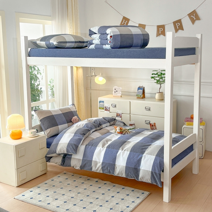 91家纺网 家纺一手货源 找家纺 柠萌家居 2025年最新款学生宿舍全棉无印风A类良品宿舍上下铺三件套 蓝大格