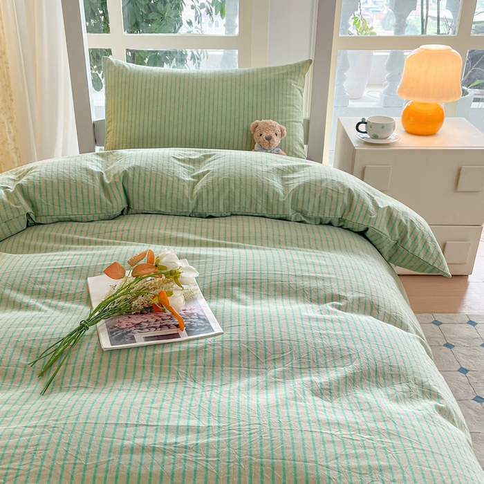 91家纺网 家纺一手货源 找家纺 柠萌家居 2025年最新款学生宿舍全棉无印风A类良品宿舍上下铺三件套 绿紫条