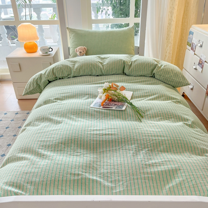 91家纺网 家纺一手货源 找家纺 柠萌家居 2025年最新款学生宿舍全棉无印风A类良品宿舍上下铺三件套 绿紫条