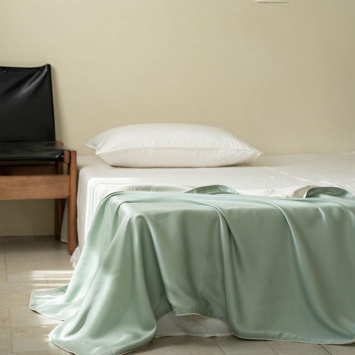 91家纺网 家纺一手货源 找家纺 咏绒家纺工厂店 2025新款A类奥地利进口天丝盖毯系列 -风格一 绿野仙踪