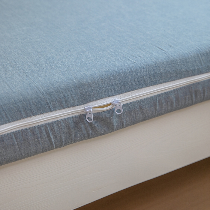 91家纺网 家纺一手货源 找家纺 柠萌家居 2025年最新款学生宿舍全棉无印风A类良品宿舍上下铺三件套 浅蓝小格