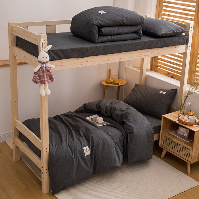 91家纺网 家纺一手货源 找家纺 柠萌家居 2025年最新款学生宿舍全棉无印风A类良品宿舍上下铺三件套 深灰