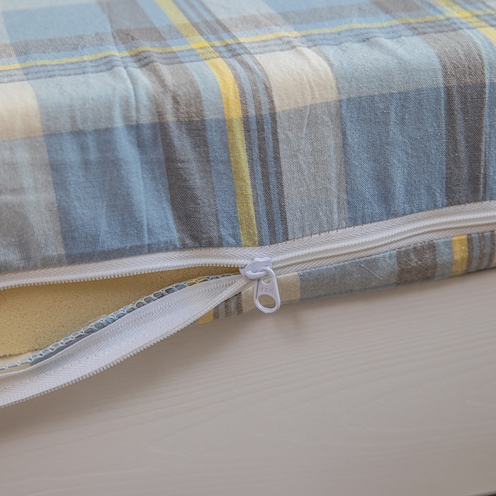 91家纺网 家纺一手货源 找家纺 柠萌家居 2025年最新款学生宿舍全棉无印风A类良品宿舍上下铺三件套 遇见兰格