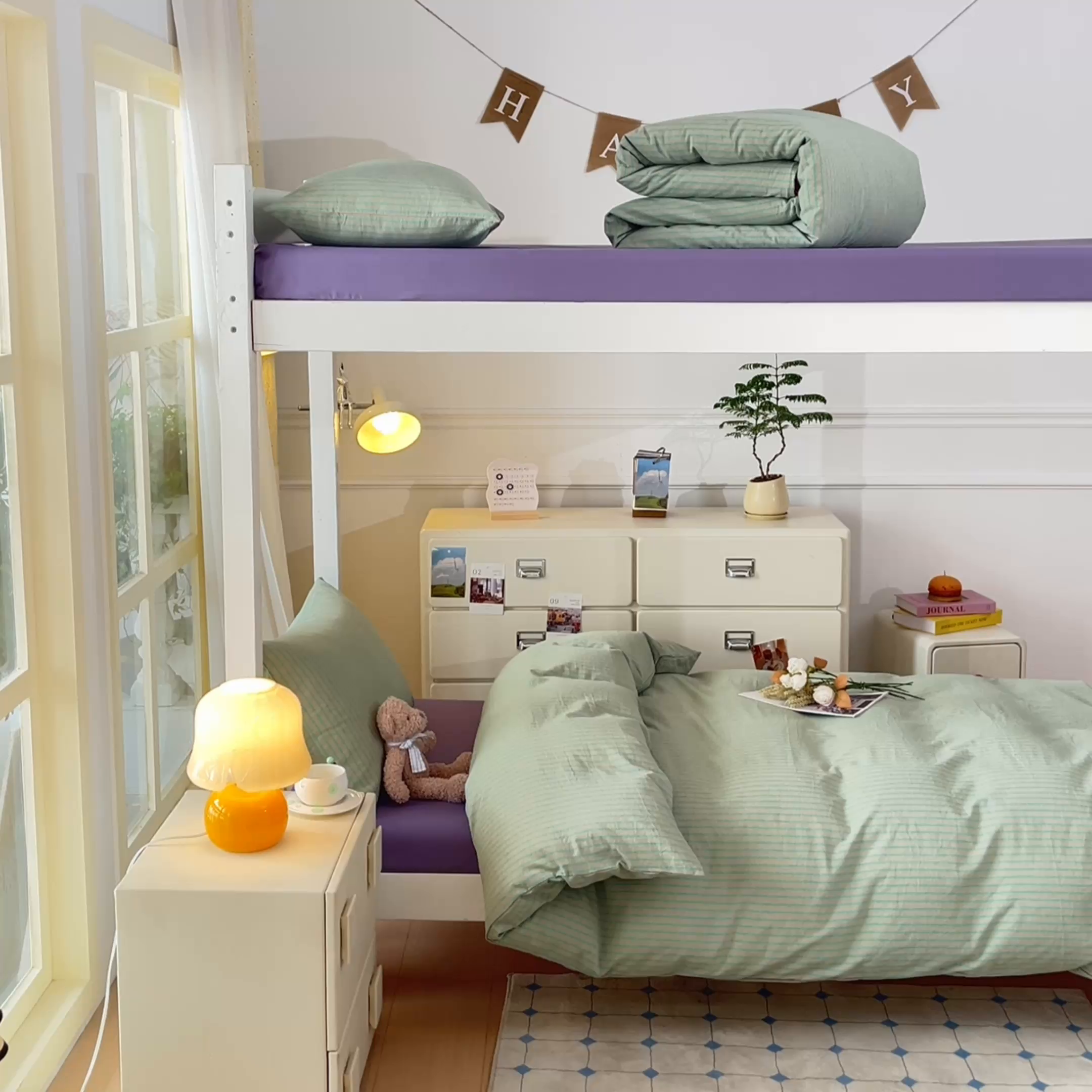 91家纺网 家纺一手货源 找家纺 柠萌家居 2025年最新款学生宿舍全棉无印风A类良品宿舍上下铺三件套 绿紫条