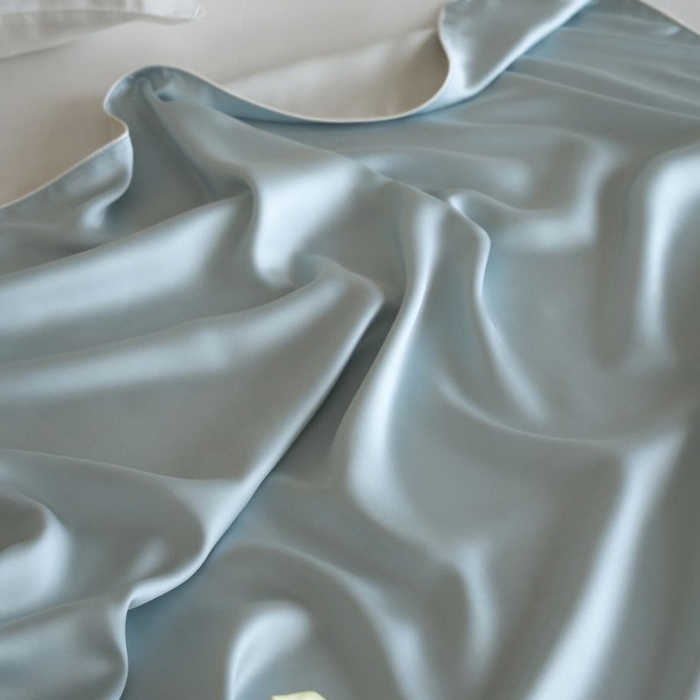 91家纺网 家纺一手货源 找家纺 咏绒家纺工厂店 2025新款A类奥地利进口天丝盖毯系列 -风格二 秋波蓝