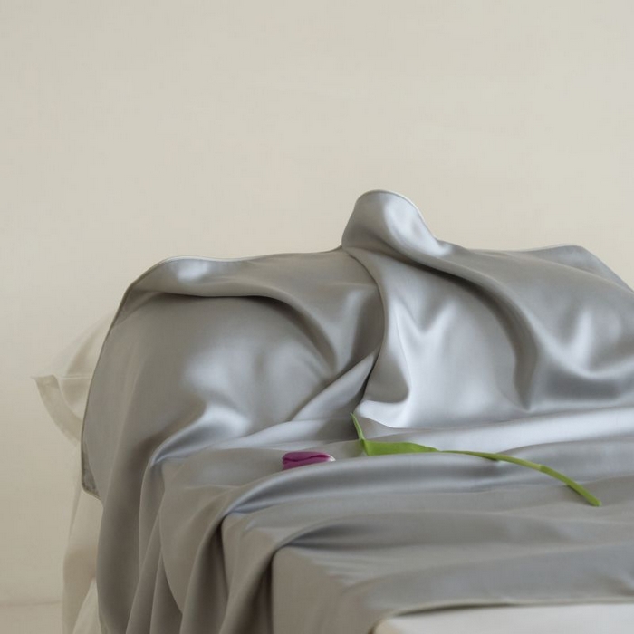 91家纺网 家纺一手货源 找家纺 咏绒家纺工厂店 2025新款A类奥地利进口天丝盖毯系列 -风格二 云间青绿