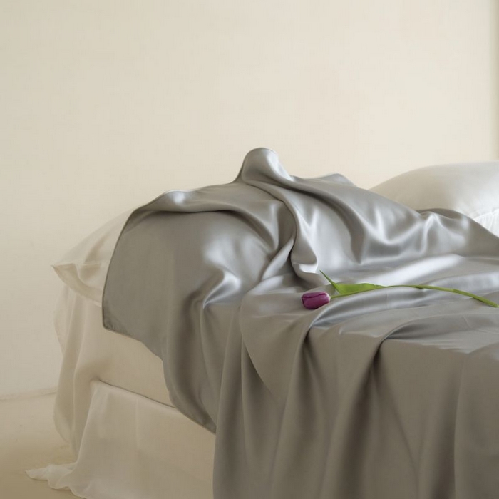 91家纺网 家纺一手货源 找家纺 咏绒家纺工厂店 2025新款A类奥地利进口天丝盖毯系列 -风格二 云间青绿