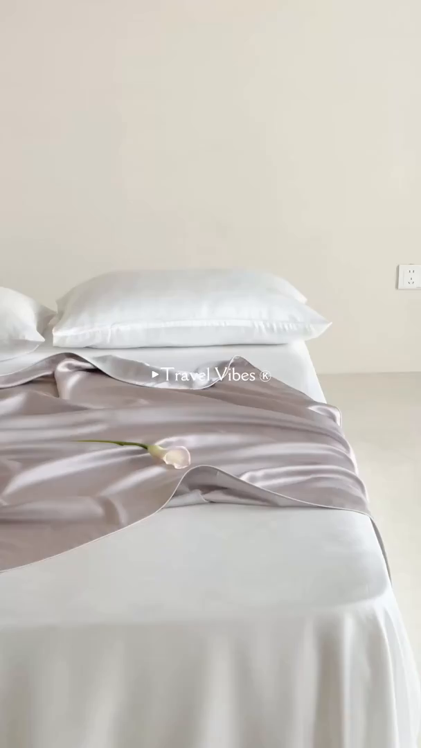 91家纺网 家纺一手货源 找家纺 咏绒家纺工厂店 2025新款A类奥地利进口天丝盖毯系列 -风格二 凝脂紫