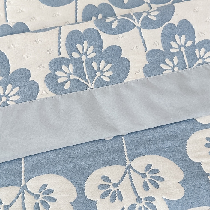 91家纺网 家纺一手货源 找家纺 紫碧螺2025新款多层纱夏被床盖四件套 淡蓝