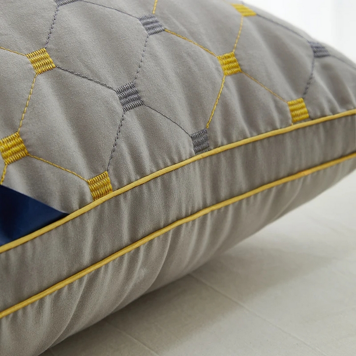 91家纺网 家纺一手货源 找家纺 雅晨枕芯工厂店 2025新款满天星双边立体枕头枕芯 灰